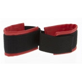 Полиуретановые манжеты для фиксации рук вместе Bound Together Wrist Restraints - Blush Novelties - купить с доставкой в Долгопрудном