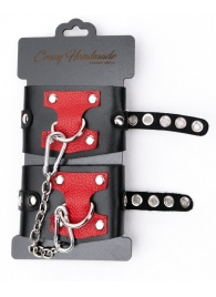 Черные наручники с красным декором и заклепками - Crazy Handmade - купить с доставкой в Долгопрудном