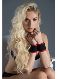 Полиуретановые манжеты для фиксации рук вместе Bound Together Wrist Restraints - Blush Novelties - купить с доставкой в Долгопрудном