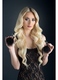 Зажимы для сосков с пухом FEATHERED NIPPLE CLAMPS - Blush Novelties - купить с доставкой в Долгопрудном