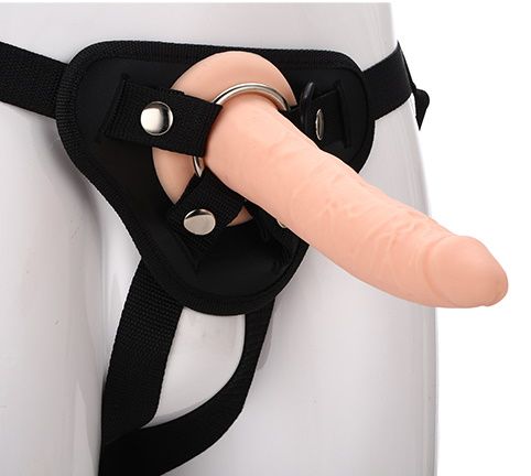 Телесный страпон на черных трусиках STRAP ON REAL DILDO - 20 см. - Dream Toys - купить с доставкой в Долгопрудном